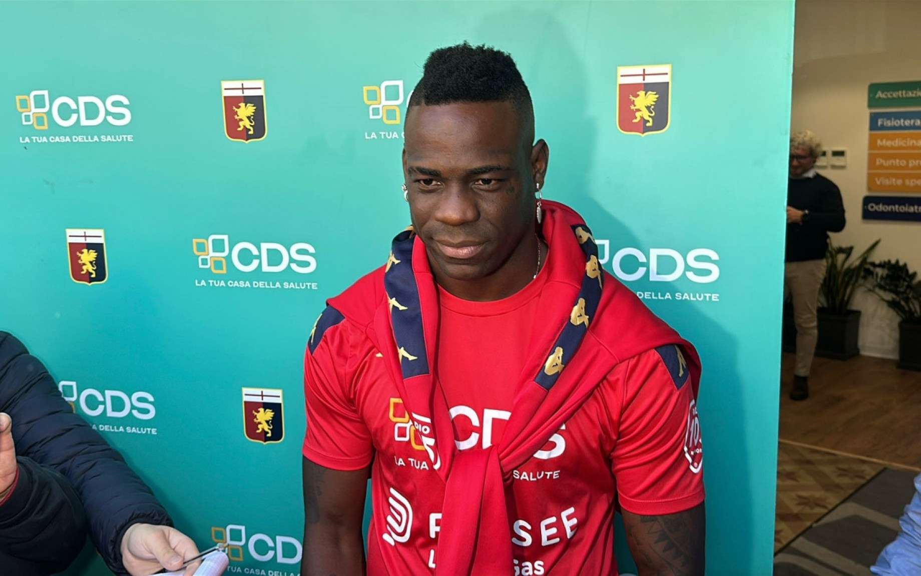 balotelli-genoa-gdm-ok-gpo.jpg