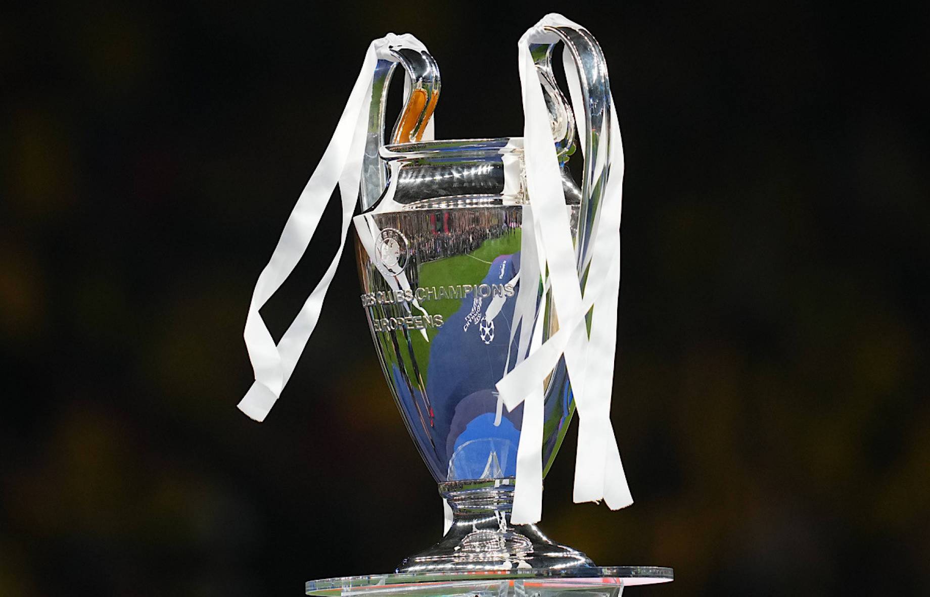 champions-league-trofeo-imago