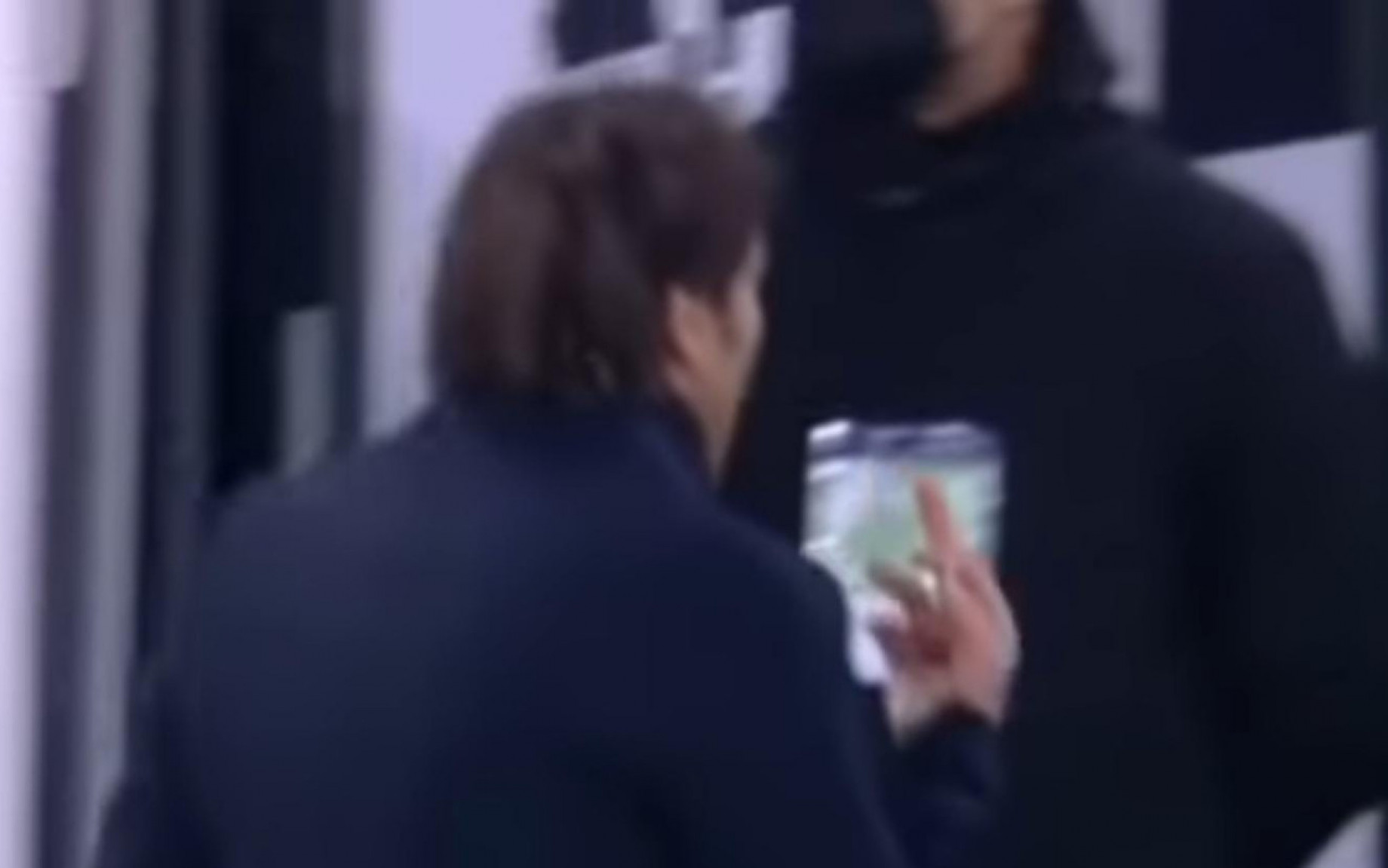 conte-juventus-dito-medio-screen.jpg