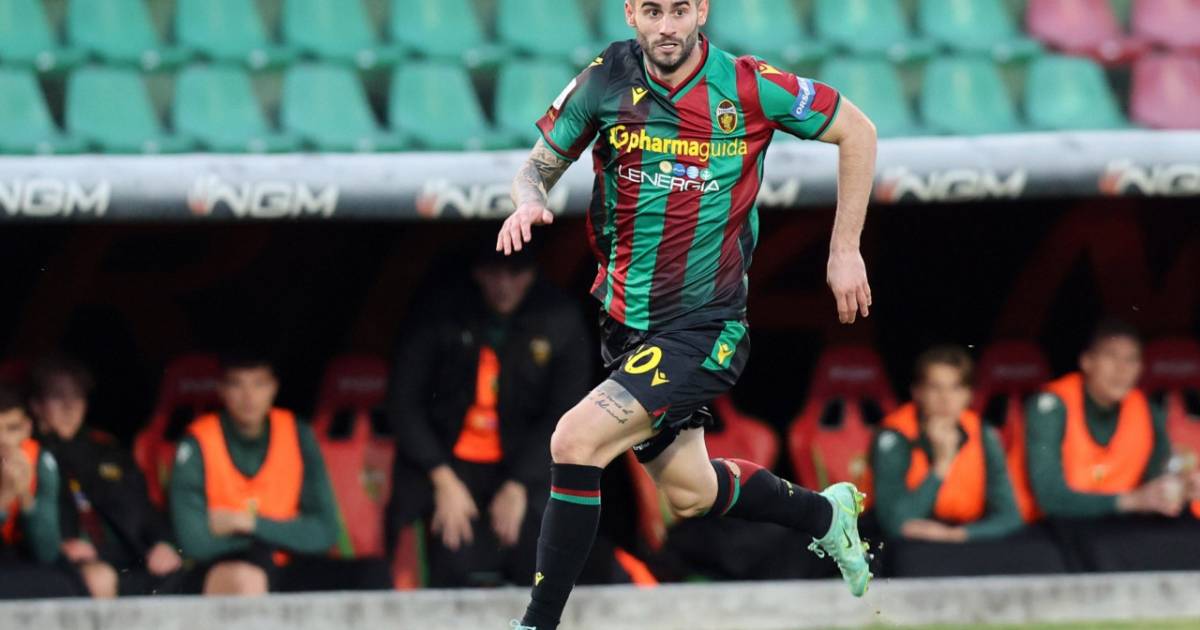 https://gianlucadimarzio.com/images/gaston-pereiro-ternana-imago-gpo.jpg?p=fb&s=754214b6c33b39993a198b2ab28ac2b1