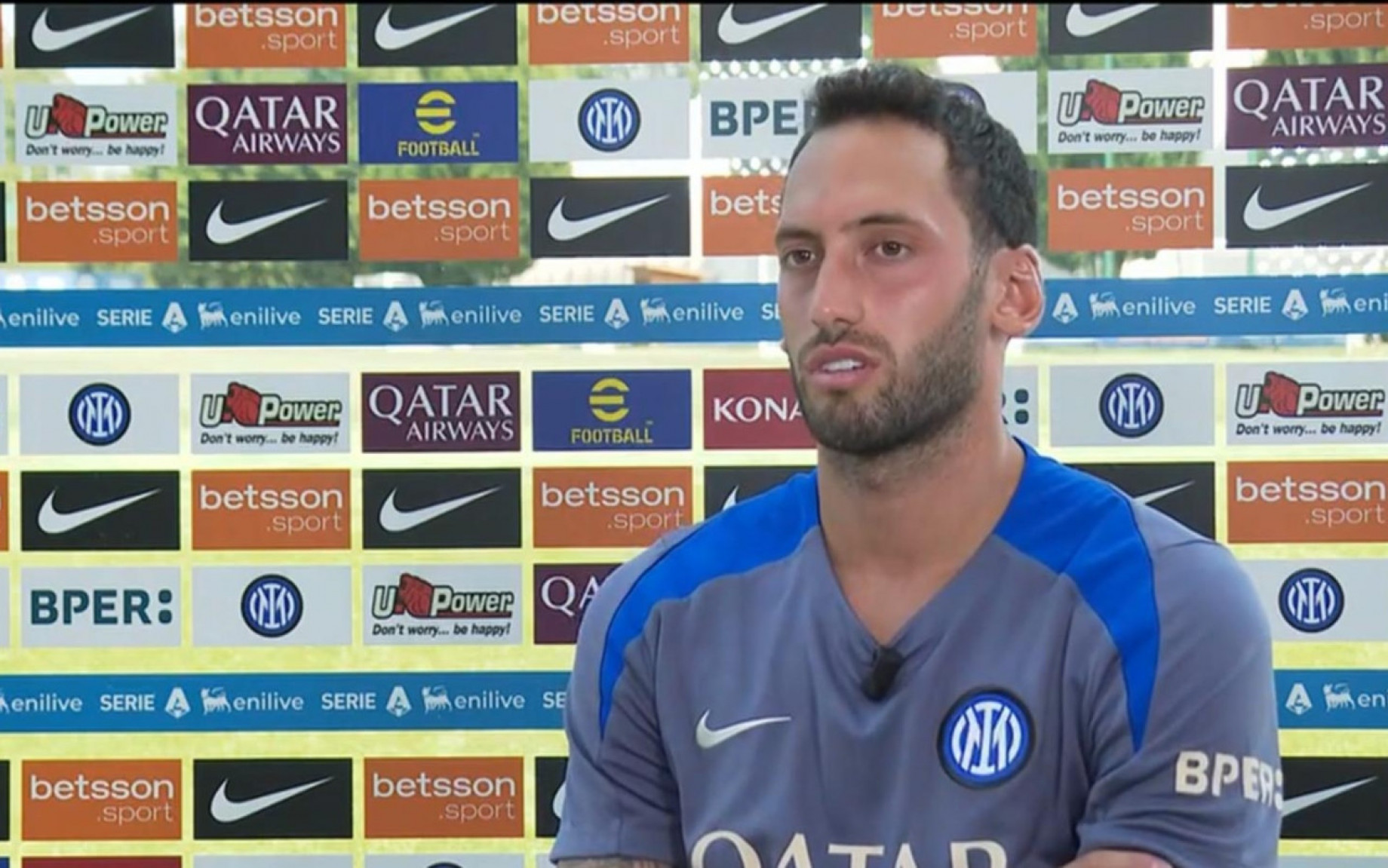 hakan-calhanoglu-inter-screen.jpg