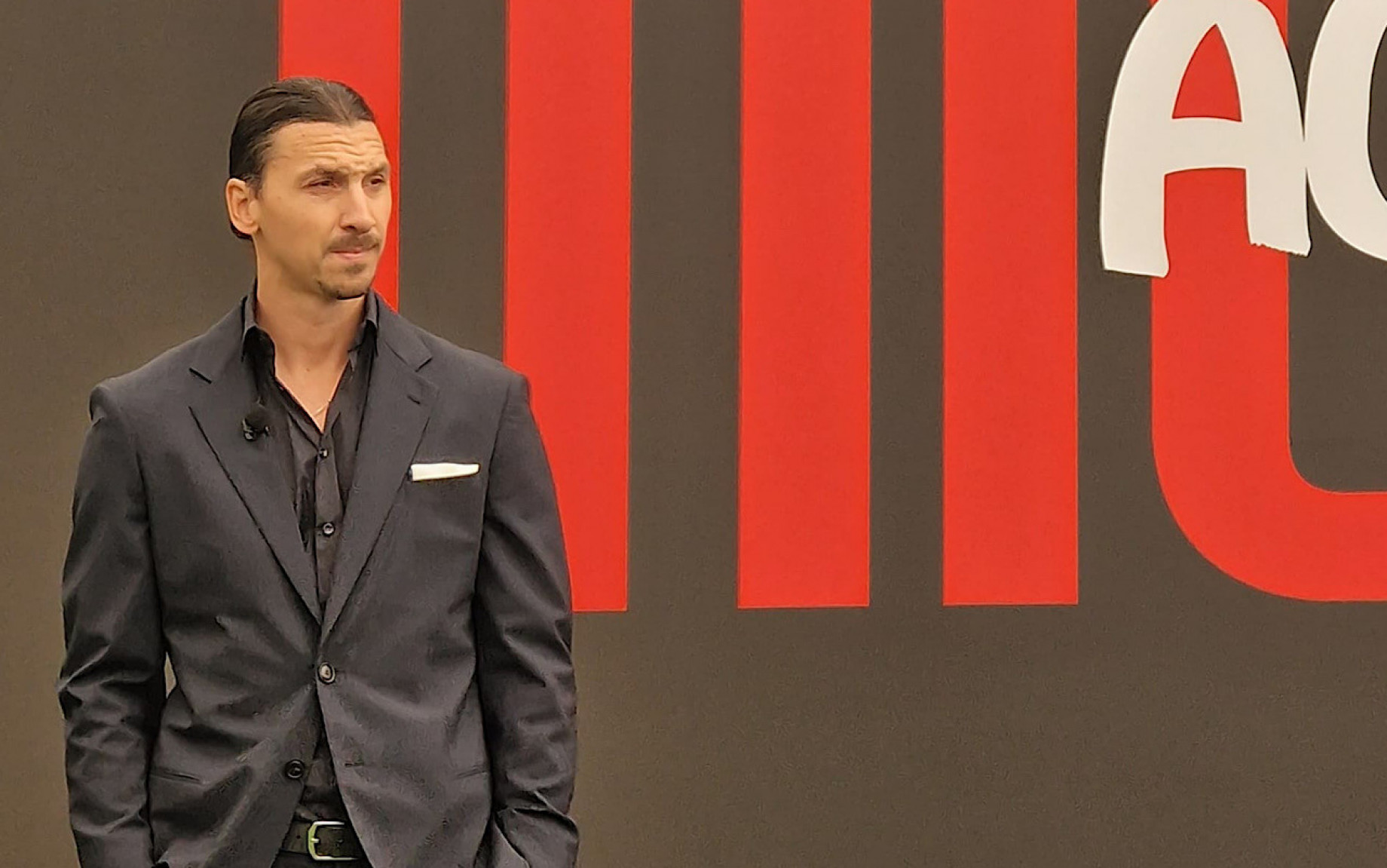 ibrahimovic-milan-gpo.jpg