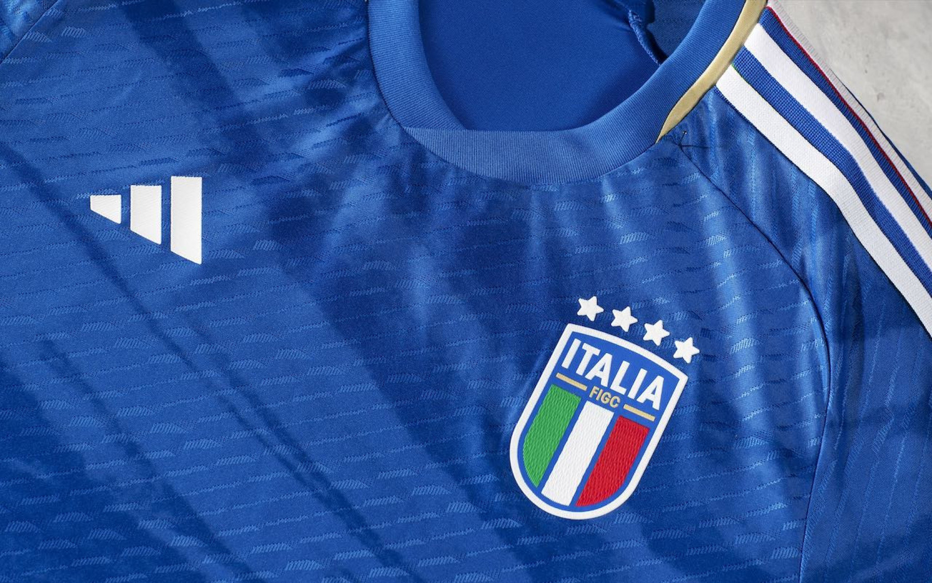 italia-nuova-maglia-adidas-2023-ok-gpo.jpg