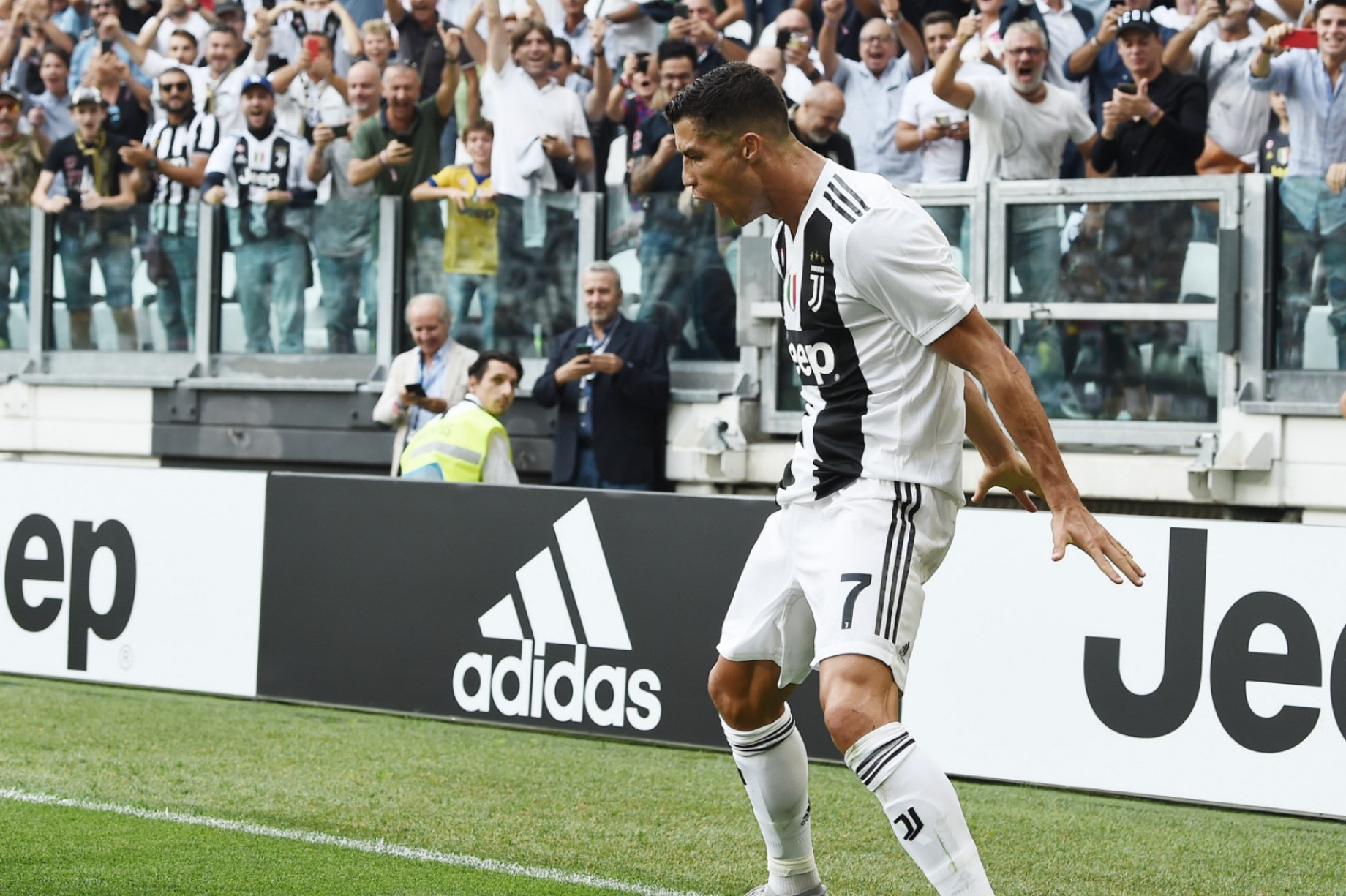 Juventus_Cristiano_Ronaldo.jpg