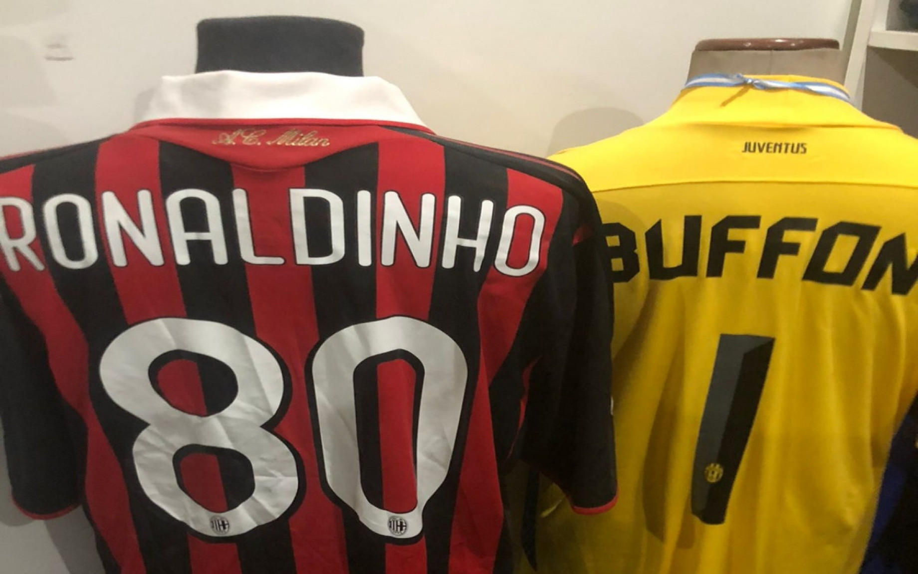 maglia-ronaldinho-gpo.jpg