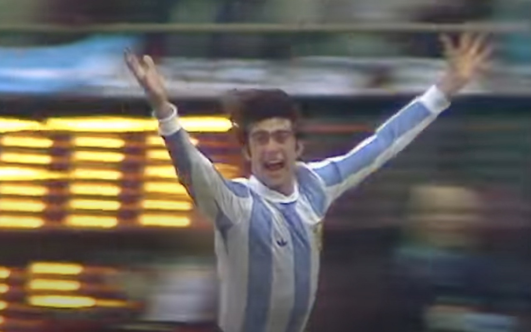mario-kempes-argentina-1978-screen-gpo.jpg
