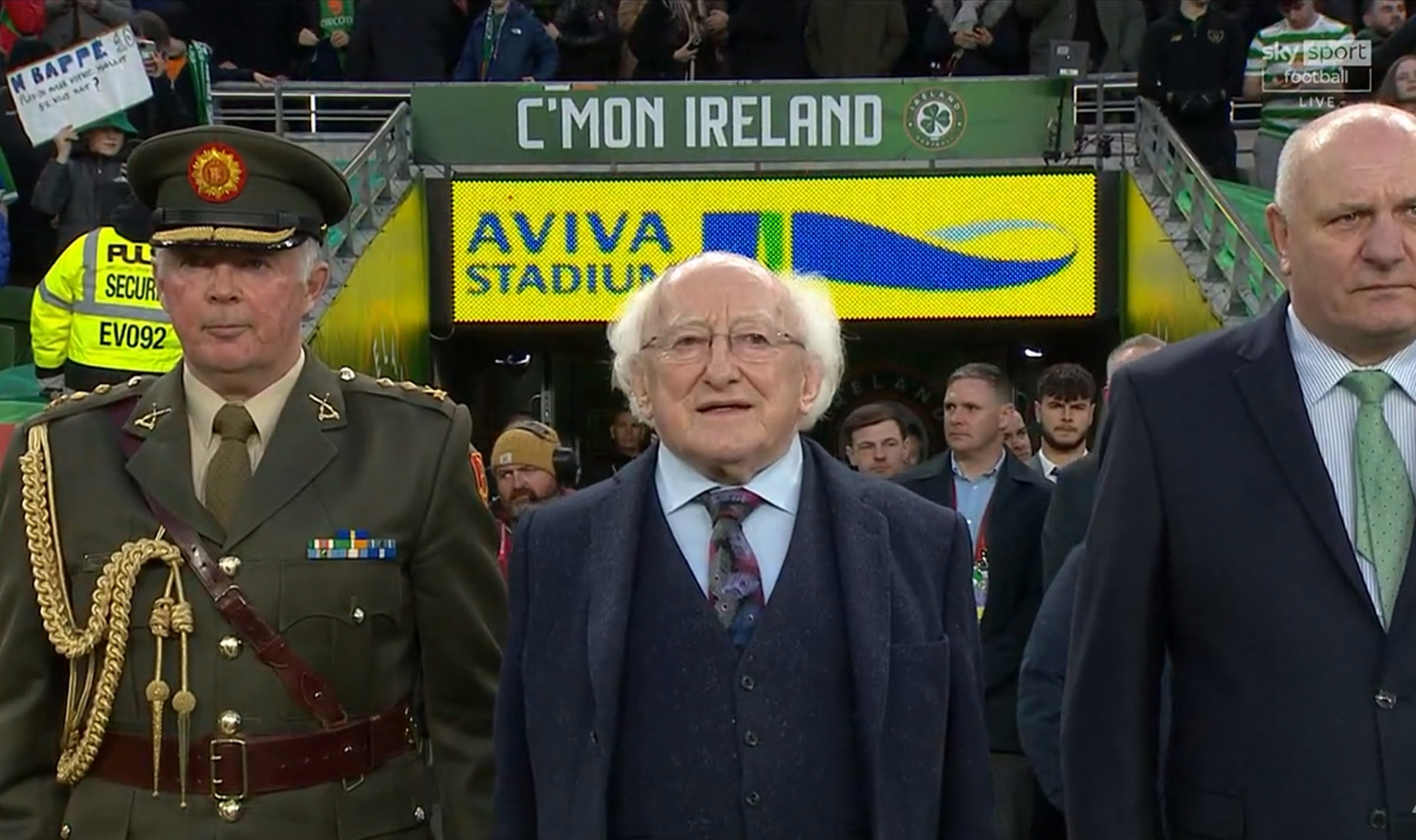 michael-higgins-irlanda-screen.jpg