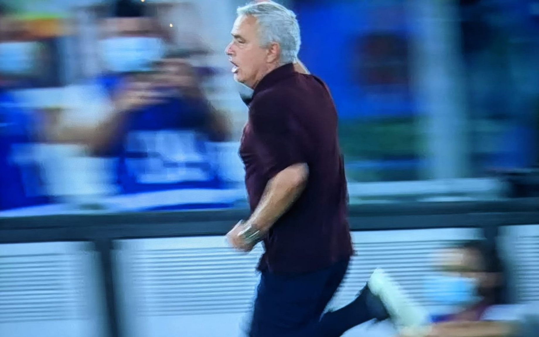 mourinho-roma-corsa-screen.jpg