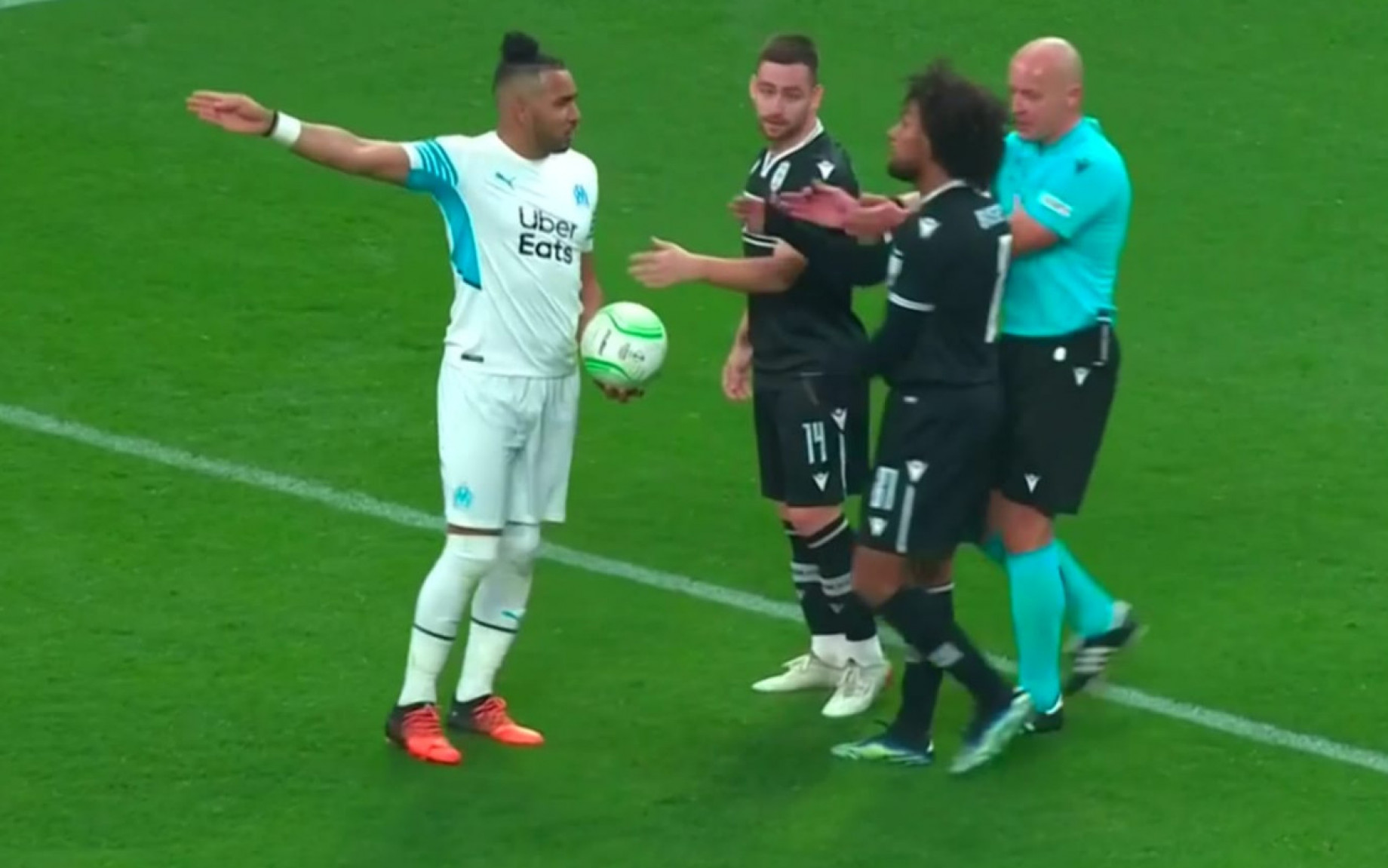 payet-marsiglia-paok-proteste-screen.jpg