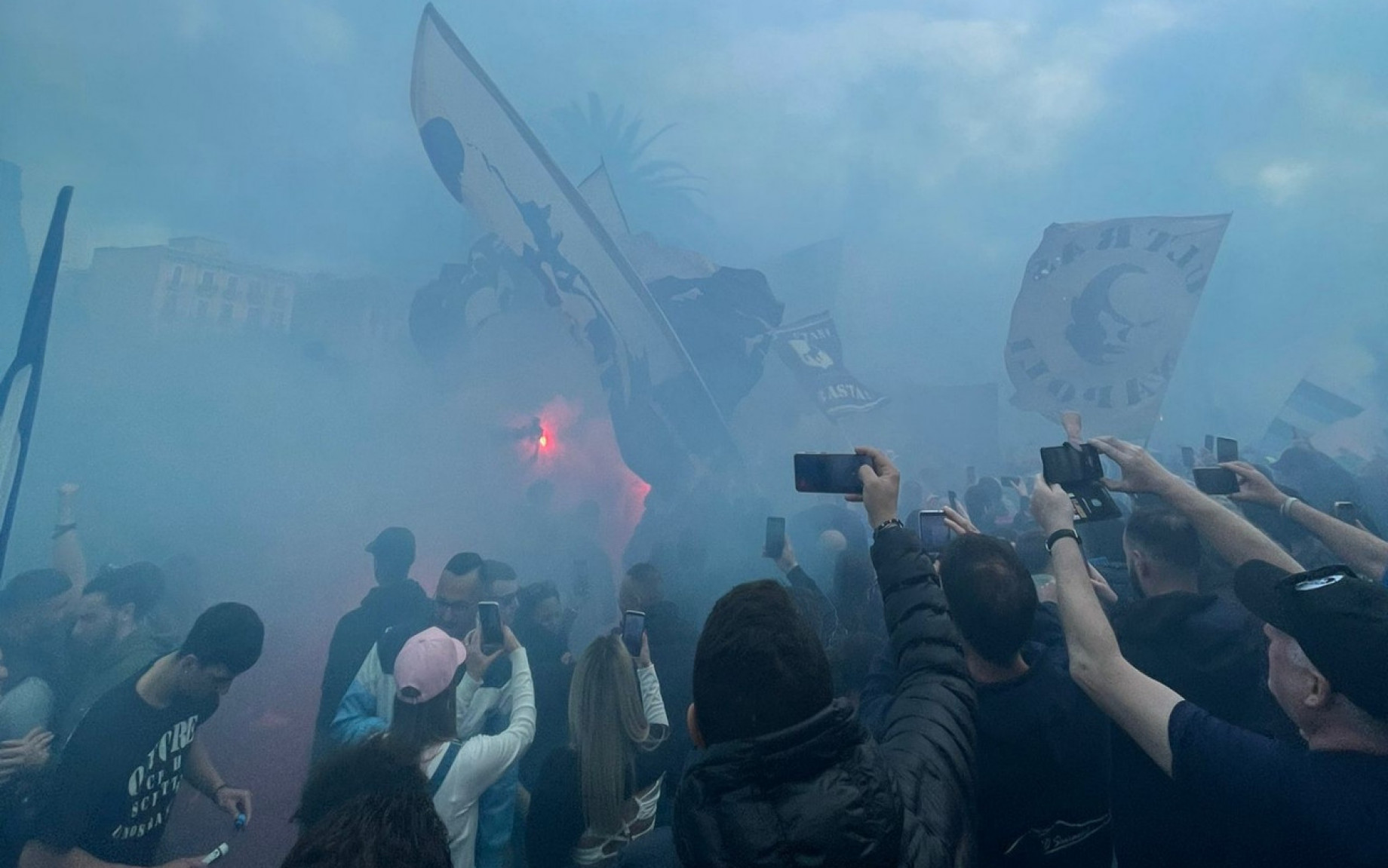 proteste-napoli-de-laurentiis-gdm-1280x801.jpg