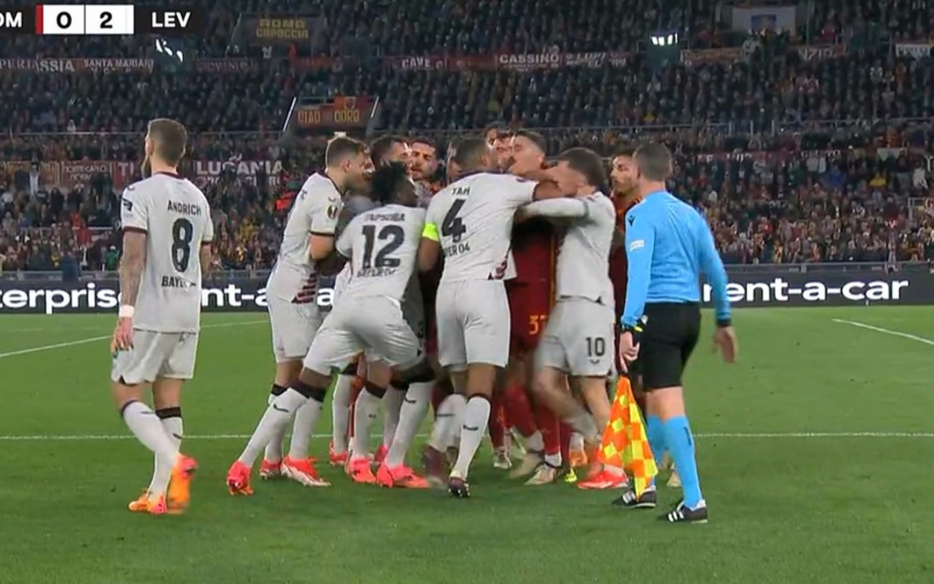 roma_bayer_leverkusen_rissa_screen_2.jpg