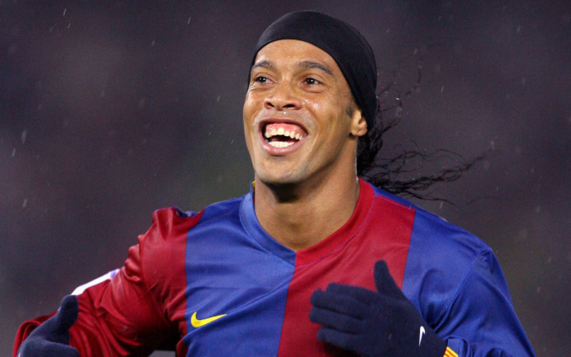 Ronaldinho_Barcellona_IMAGE.jpg