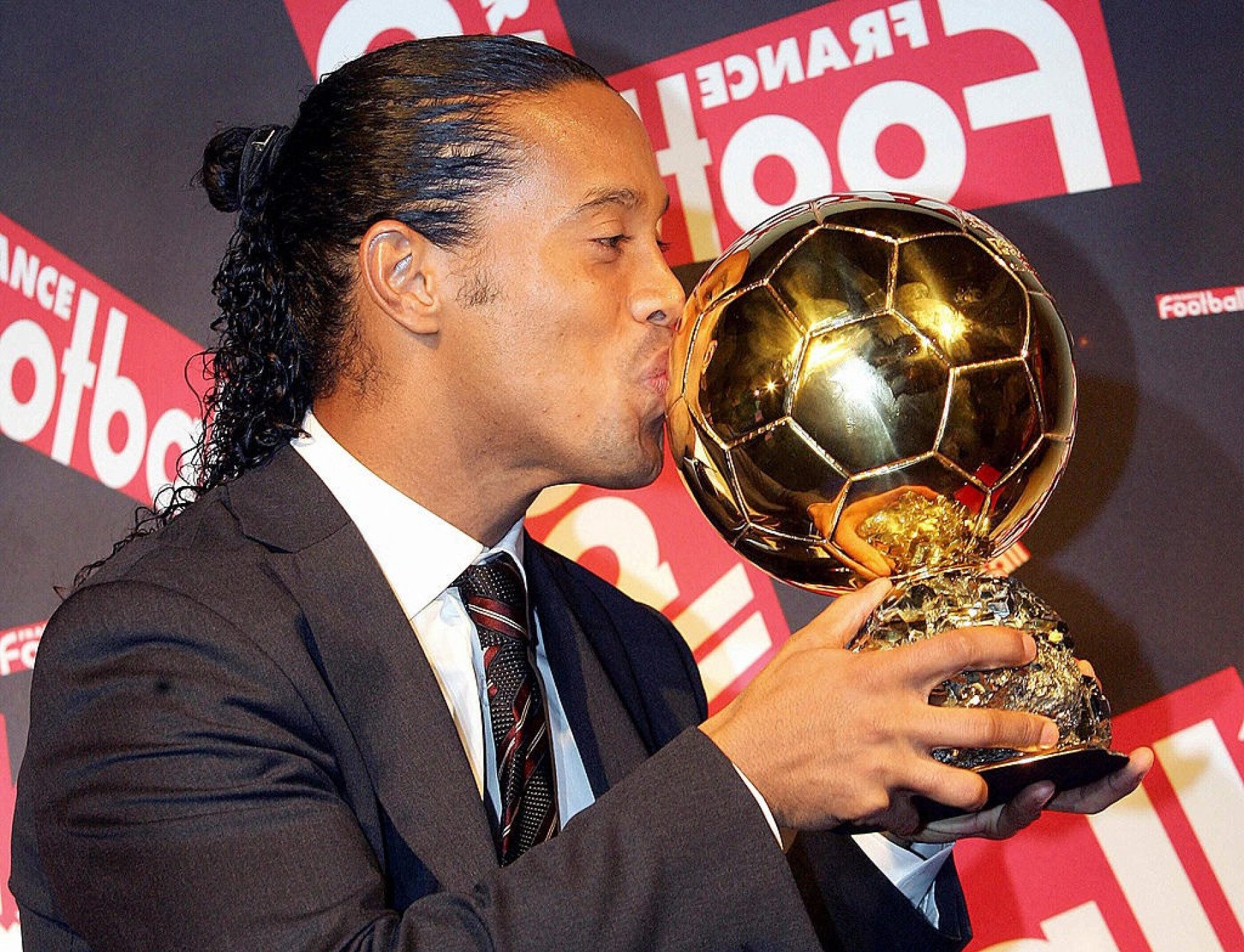 Ronaldinho_Pallone_dOro_GETTY.jpeg