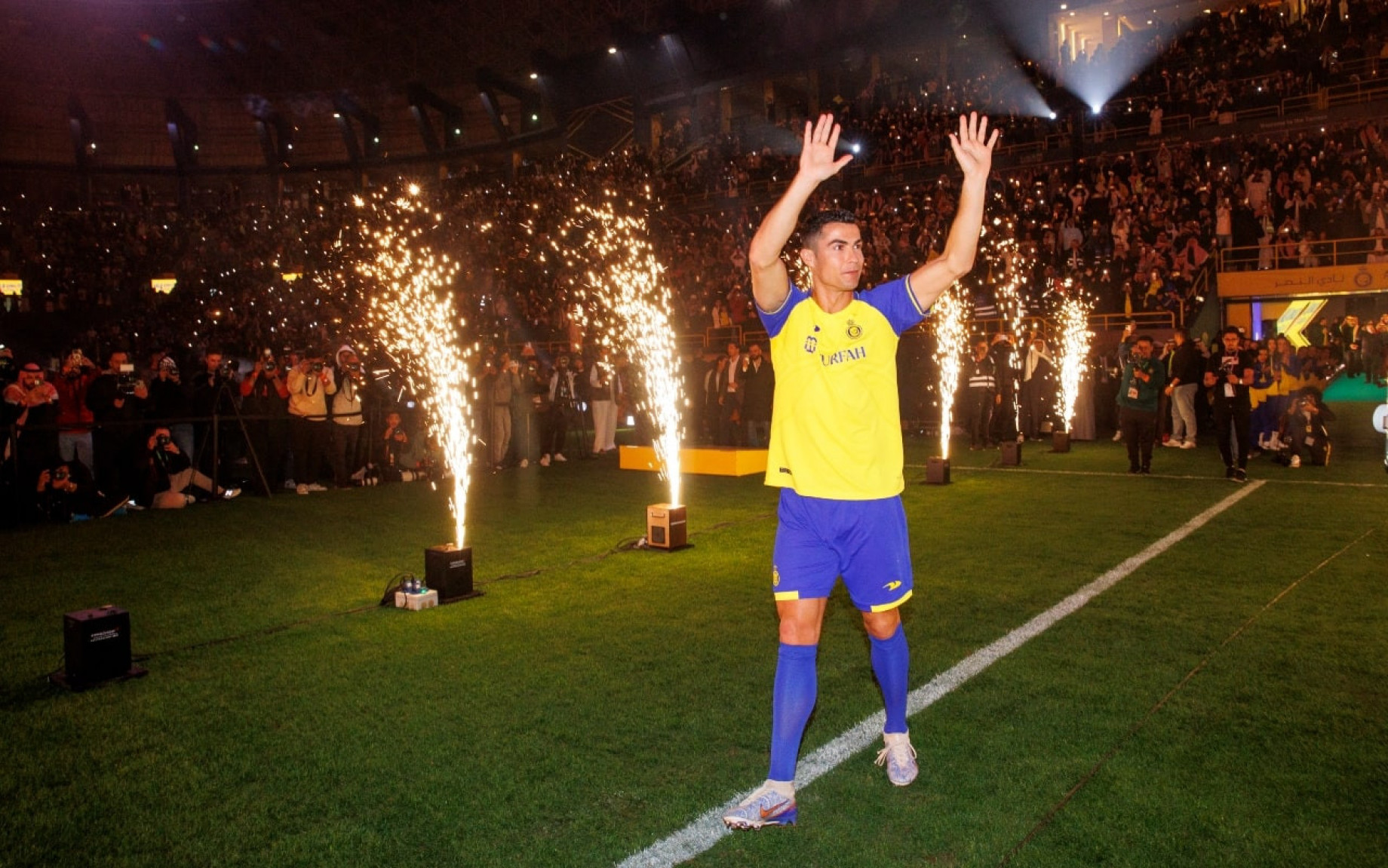 ronaldo-al-nassr-presentazione-gpo-gdm-1-min.jpg