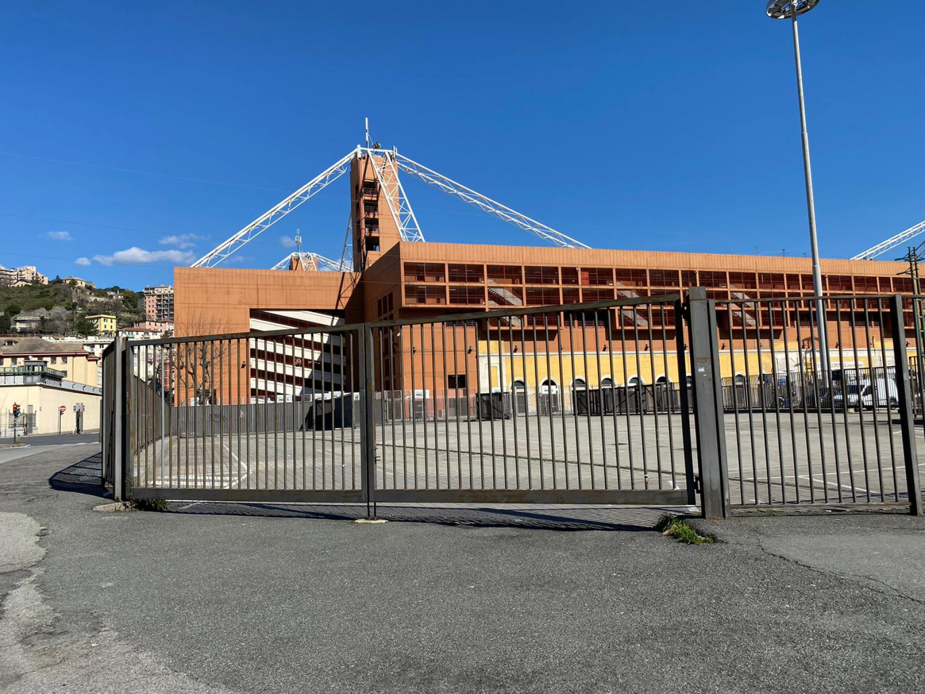 Stadio Ferraris Genoa 2.jpg