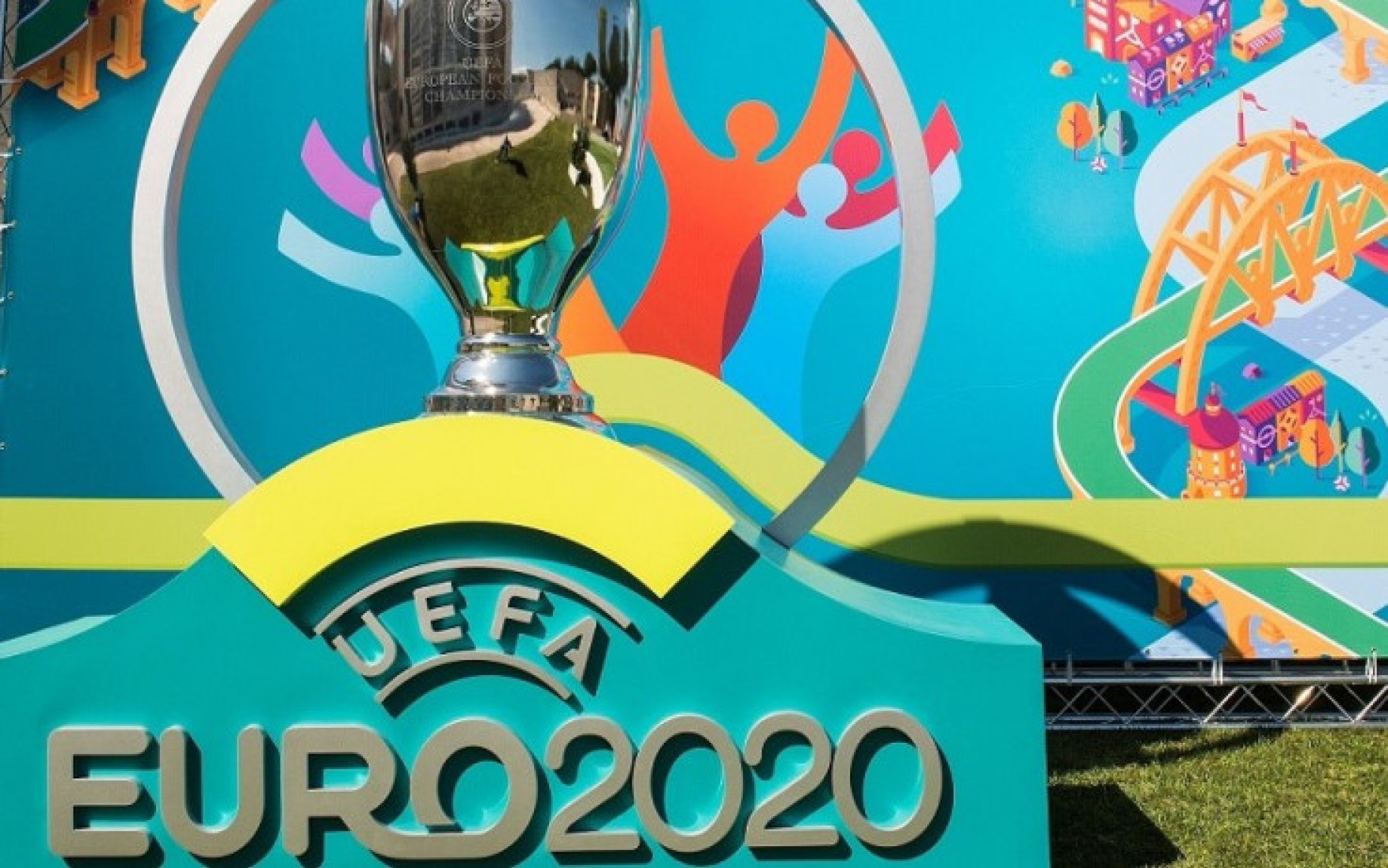 uefa_euro_2020_copertina_IMAGE.jpg