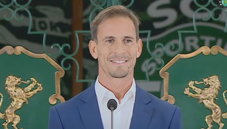 Joao Pereira durante la conferenza di presentazione allo Sporting (screen)