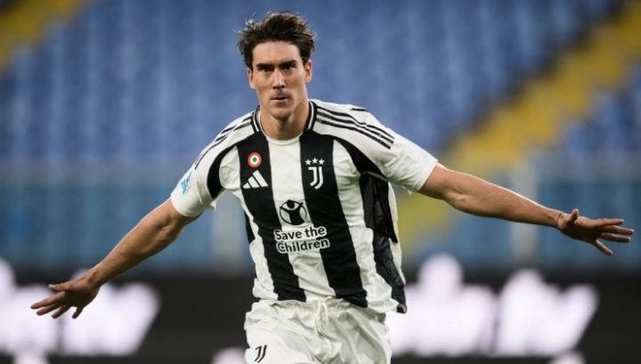 Vlahovic, attaccante della Juventus (Imago)