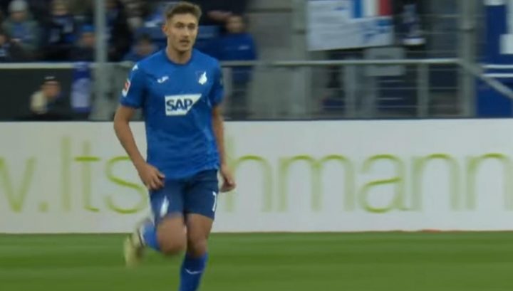 Tom Bischof in azione con la maglia dell'Hoffenheim 