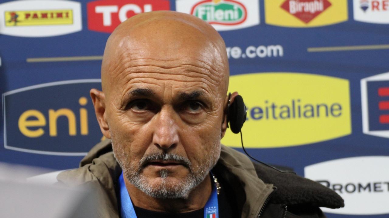 https://gianlucadimarzio.com/wp-content/uploads/2025/02/luciano-spalletti-italia-credits-photo-martina-cutrona-copertina.jpg