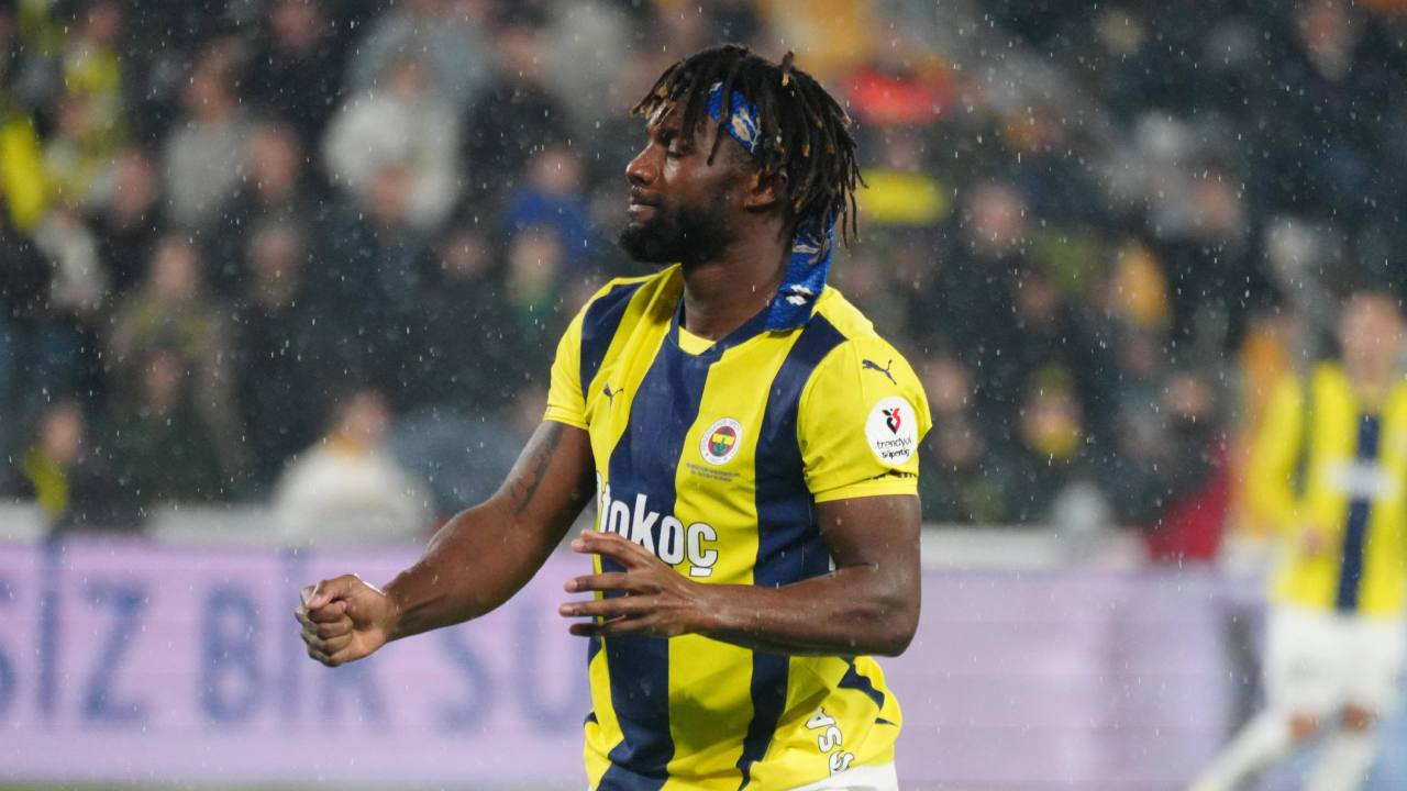 https://gianlucadimarzio.com/wp-content/uploads/2025/02/saint-maximin-fenerbahce-imago-copertina-1.jpg