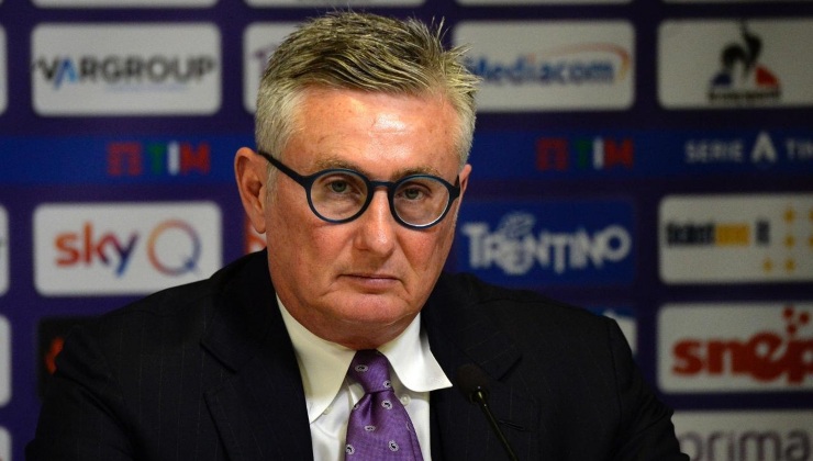 Clima allegro in casa Fiorentina: Commisso suona la fisarmonica