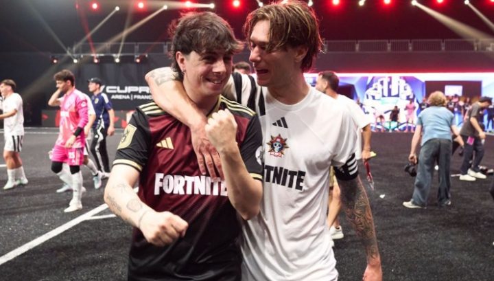 Alessandro Gelsi e Manuxo dei Gear7 (Credits: Kings World Cup Clubs)