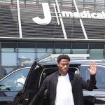 Jonathan David al suo arrivo alla J medical (IMAGO)