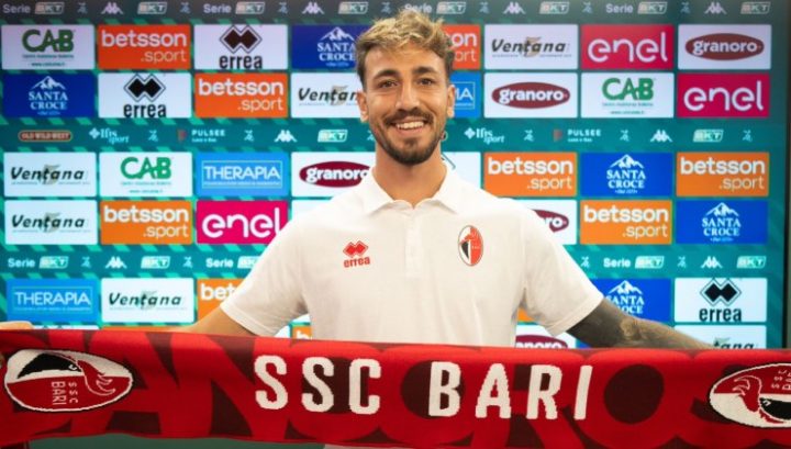 Il nuovo centrocampista del Bari, Gaetano Castrovilli