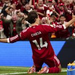 Federico Chiesa esulta dopo il gol contro il Bournemouth (IMAGO)