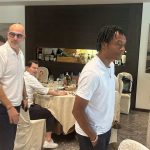 L'incontro tra Juan Cuadrado e il ds Vaira