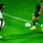 La dinamica dell'espulsione di Moise Kean in Polissya-Fiorentina (Screen)