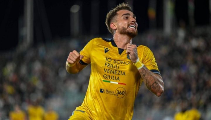 Iker Bravo, calciatore dell'Udinese (Imago)