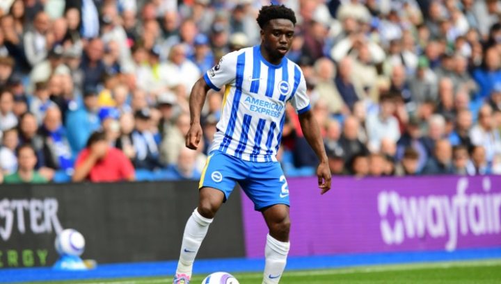 Lamptey con la maglia del Brighton (Imago)