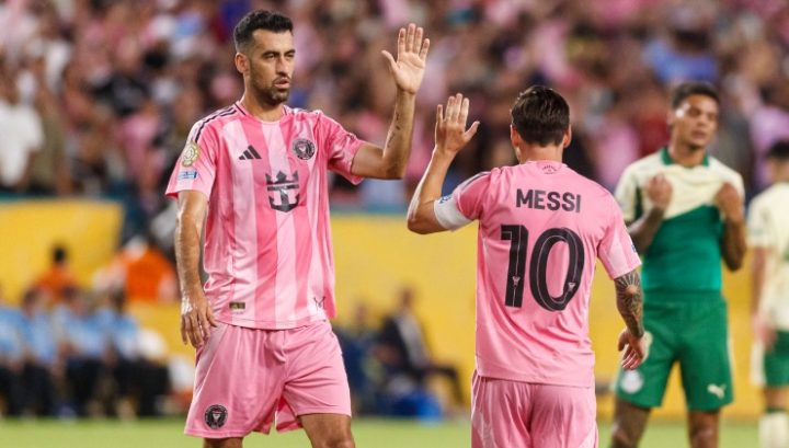Busquets e Messi con la maglia dell'Inter Miami (Imago)