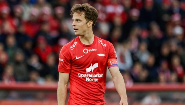 Horn Myhre con la maglia del suo Brann (IMAGO) 