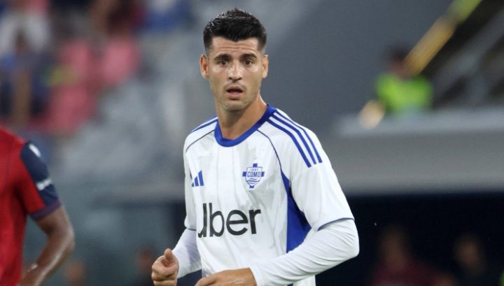 Alvaro Morata con la maglia del Como (IMAGO)