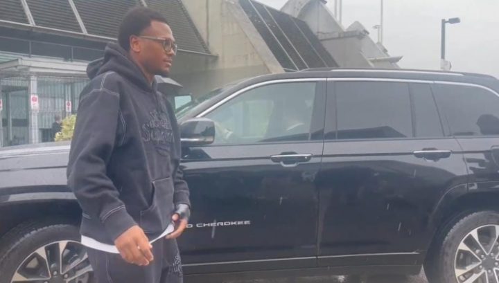 L'arrivo di Lois Openda al J-Medical