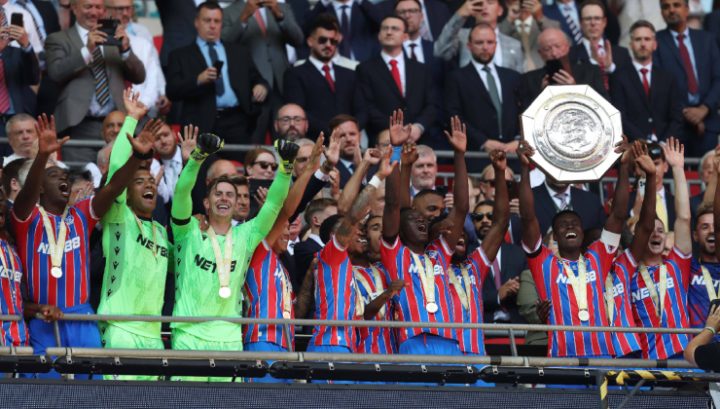 Il Crystal Palace festeggia la vittoria del Community Shield contro il Liverpool (IMAGO)