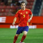 Iker Bravo con la maglia della Spagna (IMAGO)