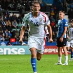 L’esultanza di Pio Esposito dopo il gol con l’Italia