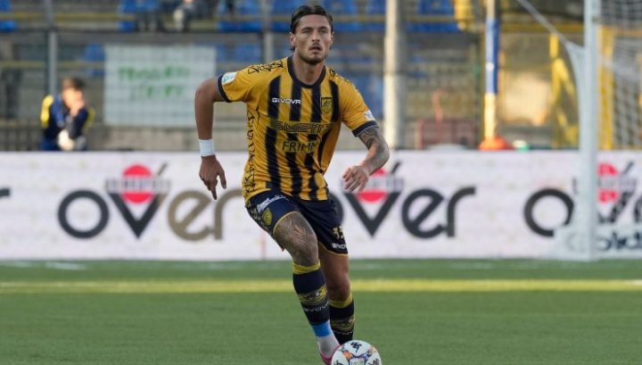 Giorgini, difensore della Juve Stabia (Imago)