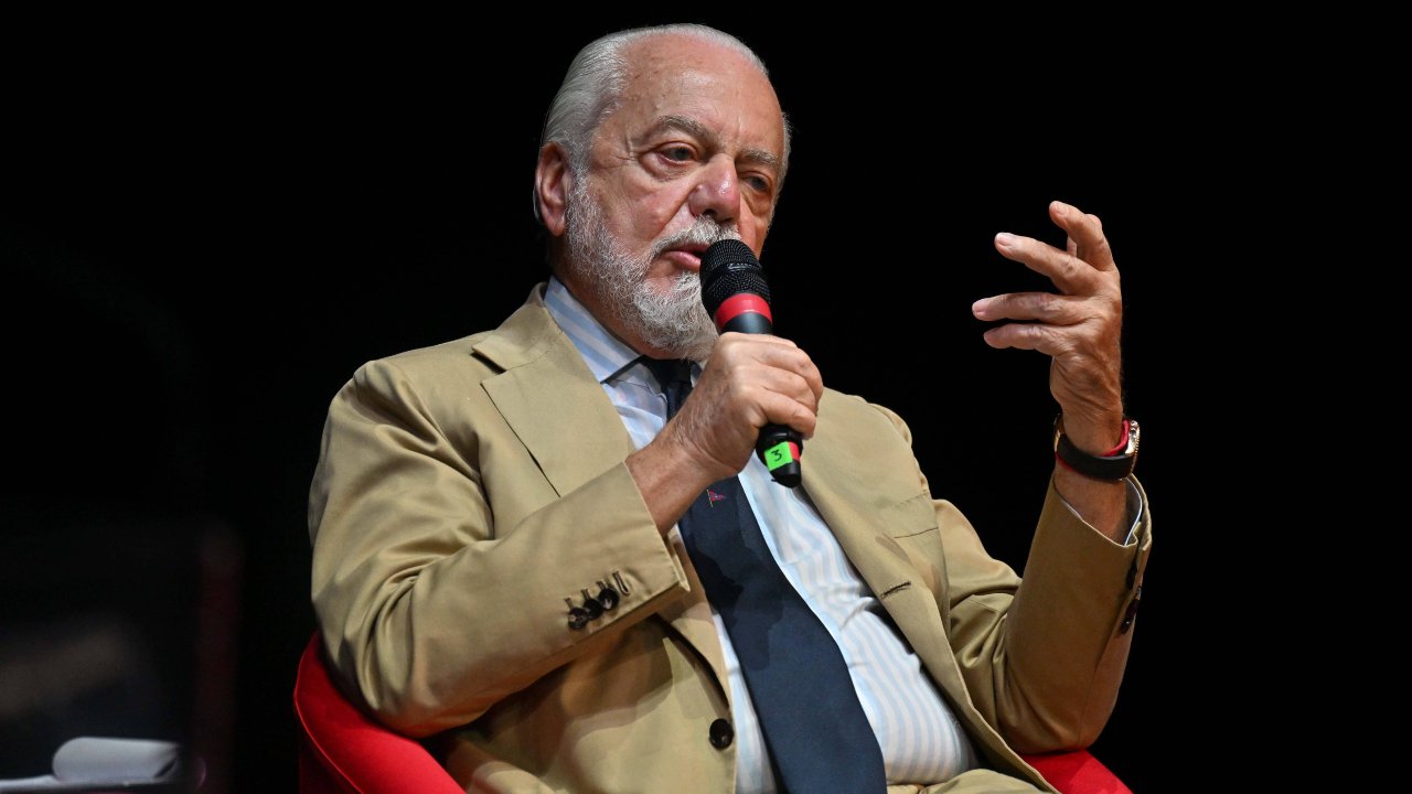 https://gianlucadimarzio.com/wp-content/uploads/2025/11/de-laurentiis-napoli-imago-COPERTINA.jpg