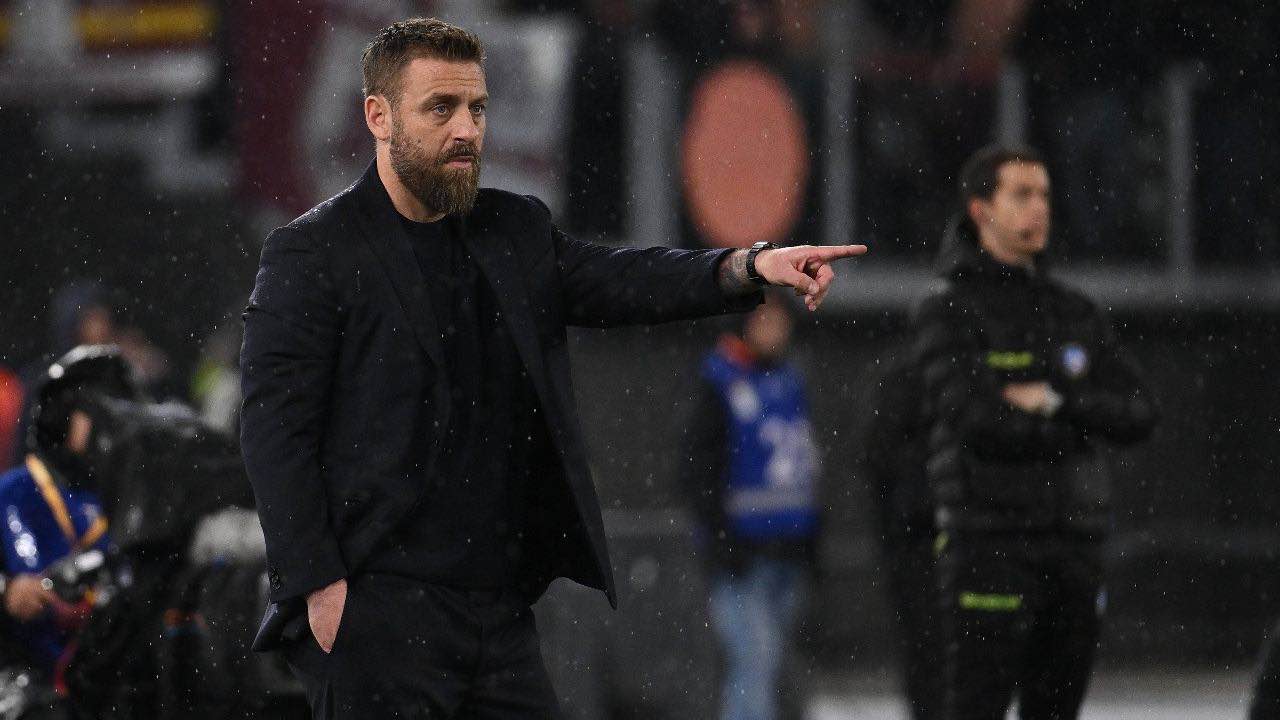 https://gianlucadimarzio.com/wp-content/uploads/2025/11/de-rossi-roma-imago-copertina.jpeg