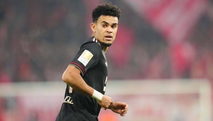 Bayern Monaco, Luis Diaz squalificato per tre giornate di Champions League dopo il fallo su Hakimi