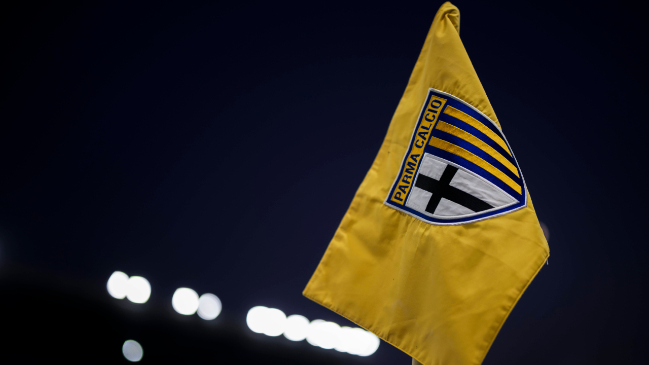 https://gianlucadimarzio.com/wp-content/uploads/2025/11/parma-logo-copertina-imago.jpg