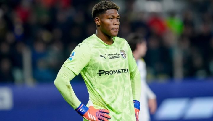 Il portiere del Parma, Zion Suzuki (IMAGO)