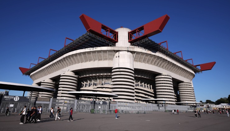 https://gianlucadimarzio.com/wp-content/uploads/2025/11/san-siro-imago-interno.jpg