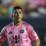 Suarez con la maglia dell'Inter Miami (Imago)