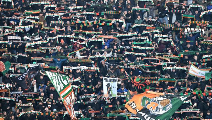 Tifosi del Venezia (IMAGO)